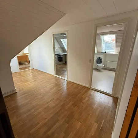 Familievenlig Bolig Taet Pa Billund Plads Til 7 Tatil Evi *